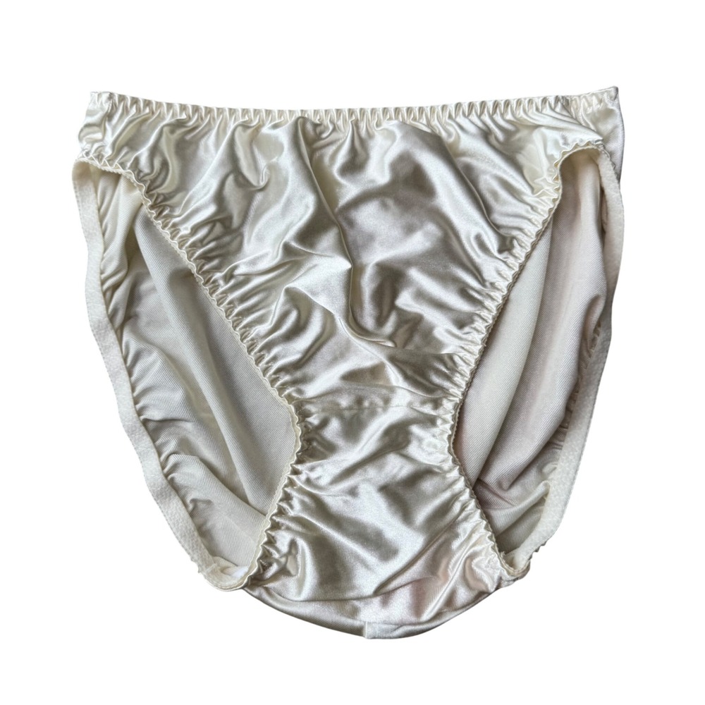 Vintage Victoria's Secret Second Skin Bloomer Panties Cream Size Large Bridal